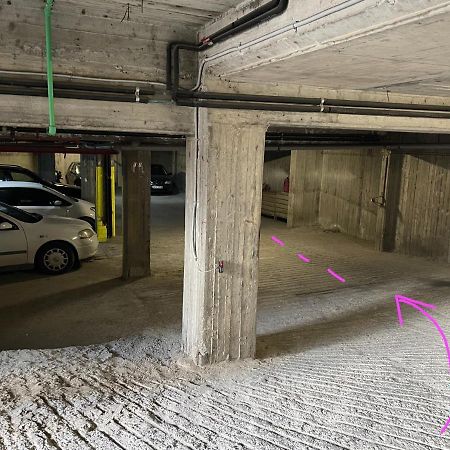 Appartamento City Center With Free Parking And Port Side View Candia Esterno foto