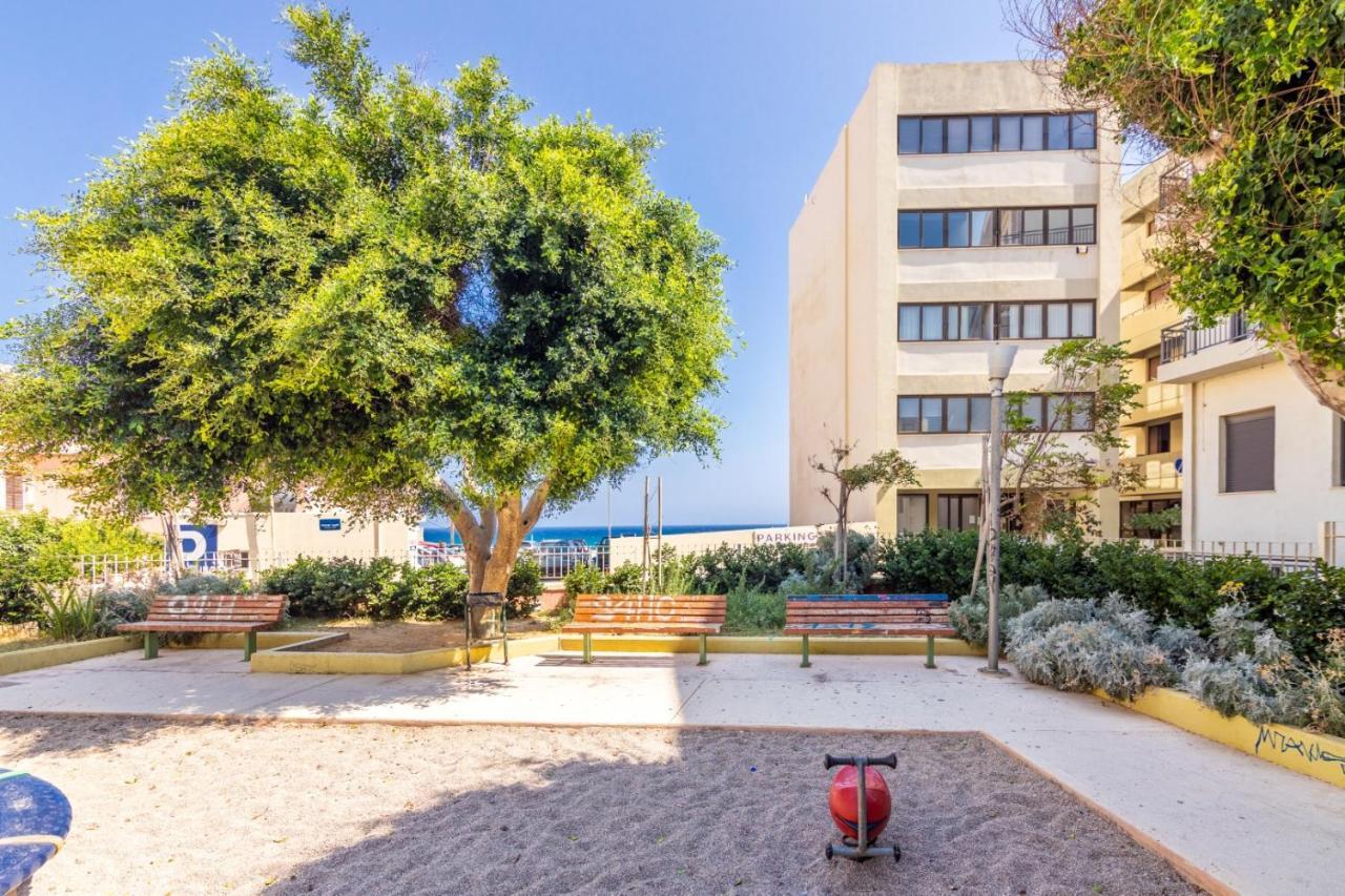 Appartamento City Center With Free Parking And Port Side View Candia Esterno foto