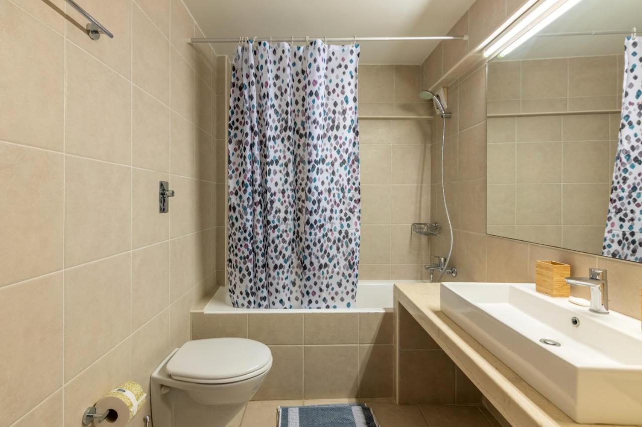 Appartamento City Center With Free Parking And Port Side View Candia Esterno foto